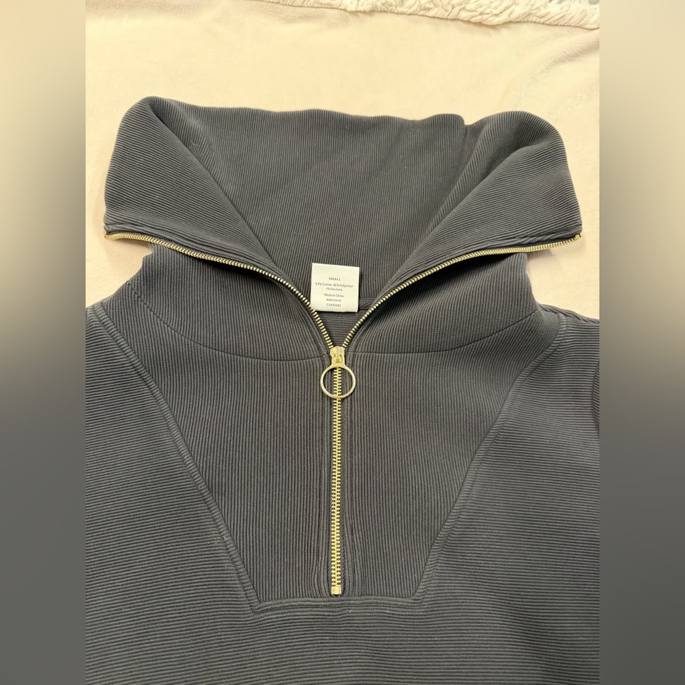 VARLEY Vine Pullover in Black
Very good condition size s - Picture 7 of 12